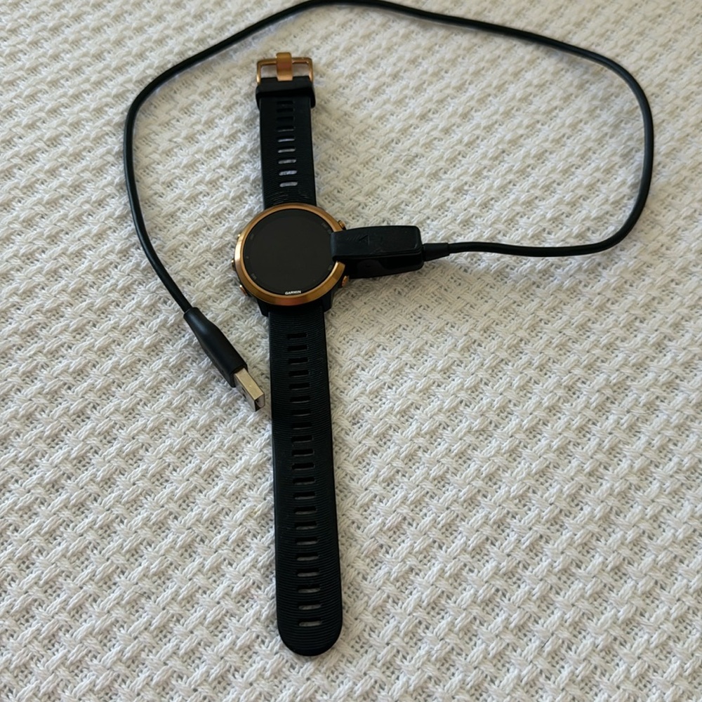 Garmin forerunner 645 watch